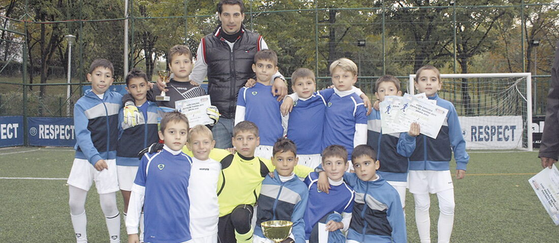 Unu, doi, trei, patru, Cupa şi Campionatul…